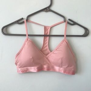 Never worn Calvin Klein light pink bra